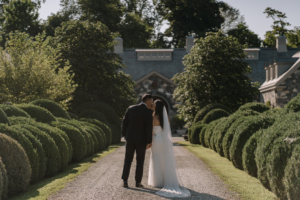 In the end, the couple and Don work together to choose the best photos from the shoot. The following are some of them. What a beautiful couple. (Photo by Don Hwang)