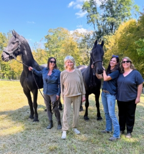 Here I am with Helen, Tiffany, and executive director and president of Dorset Equine Rescue, Jen Straub. Thanks DER for all the care you give these needy equines. Please go to their web site for more information on how you can support this wonderful organization. More photos of the horses' first weekend at my farm on my next blog.