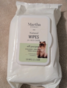 These are my Martha Stewart Pet Wipes from my shop on Amazon.