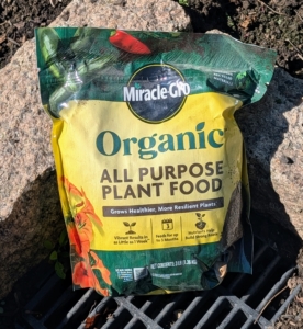 This plant food is specially formulated to help grow stronger, vibrant, and more productive plants.