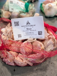 The Music Porcelain garlic is easy to grow. Raw, this garlic is very hot-flavored, but it mellows when it is baked or roasted.