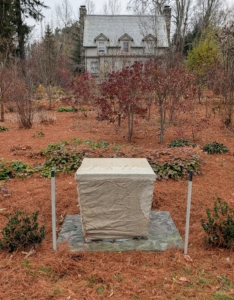 And here it is all covered. Depending on the size of the vessel, it takes about 20 to 30 minutes to cover one of these ornamental containers. On this day, Pete completed more than a dozen. There is still a lot of "burlapping" to do, but it is comforting to know that all my valuable planters will be protected for the season. Do you cover your outdoor planters?