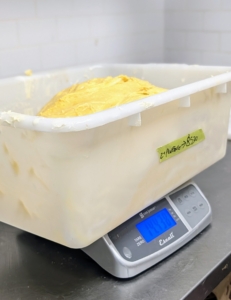 The dough is mixed precisely and then separated according to weight.