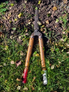 Phurba uses Japanese shears to groom the undersides of the lilacs. When possible, I prefer hand held tools – it’s a slower process, but they make cleaner, neater, more detailed cuts compared to powered versions.